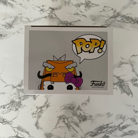 Hello Kitty Funko Pop 44 - Picture 6 of 8